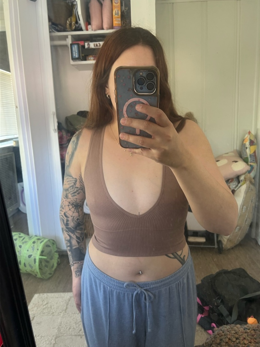 Ribbed Deep V Crop Tank Top - Brown